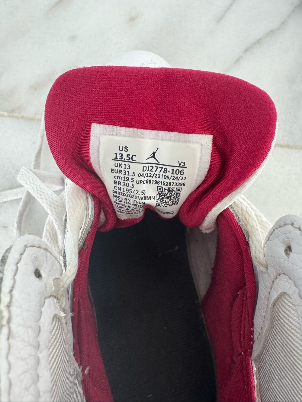 Nike Air Jordan 7 Retro "Cardinal" sneakers - Picture 6 of 7